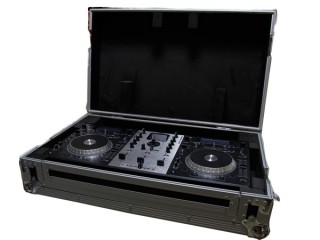 DJ機材ケース 中型 アルミ製 ステッカー付き DJ機材ケース 中型 アルミ製 ステッカー付き DJ機材