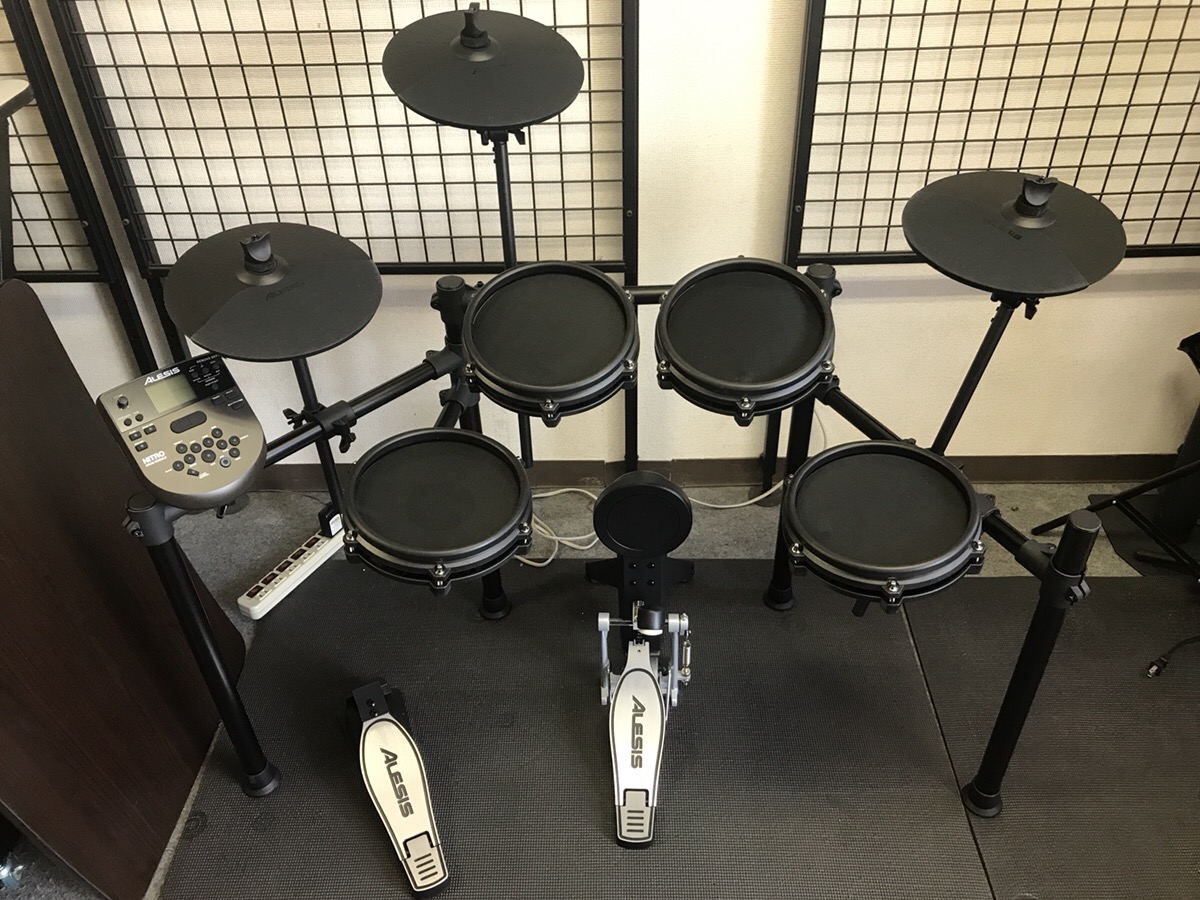 大好評です ALESIS アレシス NITRO MESH KIT 電子ドラム セット econet.bi