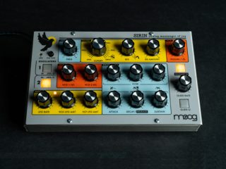 クロ　moog SIRIN アナログシンセサイザー Sirin – moog
