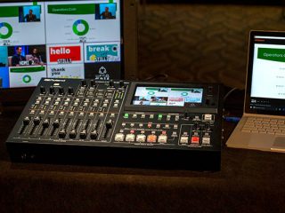 VR-50HD ビデオスイッチャー 学校 講堂 WEB会議 シンポジウム