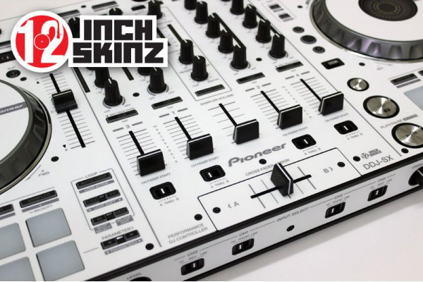 12INCH SKINZ】「Pioneer DJ / DJM-S11」をお好みのカラーにカスタム