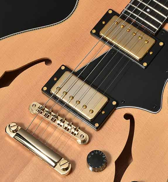 SeventySeven「ALBATROSS-JAZZ JT」がJAZZ GUITAR MAGAZINE掲載！魅力